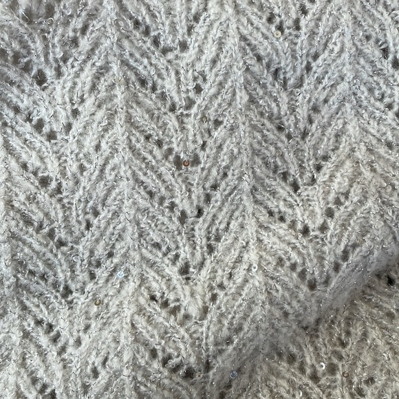 TALBOTS crème/silver size XS like new open knit pullover sweater acrylics/nylon - Picture 5 of 5